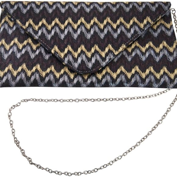 DESIGNER INSPIRED DESIGN, CLUTCH OR SHOULDER BAG. COMES WITH 46″INCH SILVER CHAI - Picture 14 of 16